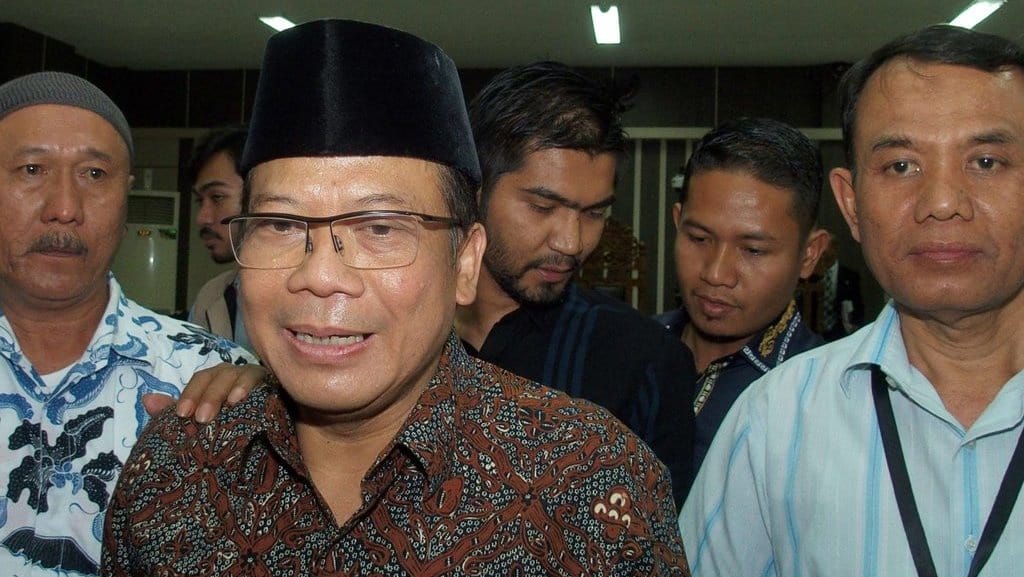 Divonis 6 Tahun Penjara, Gaji Taufik Kurniawan akan Disetop DPR Divonis 6 Tahun Penjara, Gaji Taufik Kurniawan akan Disetop DPR