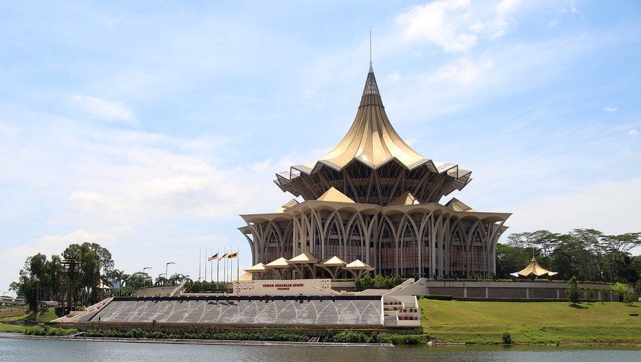 Asap Karhutla Sebabkan 298 Sekolah Diliburkan di Serawak Malaysia