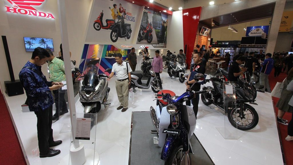 Daftar Harga Motor Honda di GIIAS 2019, dari Beat hingga ADV150 Daftar Harga Motor Honda di GIIAS 2019, dari Beat hingga ADV150