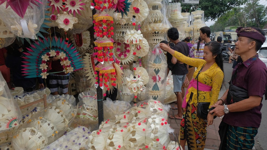 Arti Rahajeng Penampahan Galungan dan Bagaimana Perayaannya?