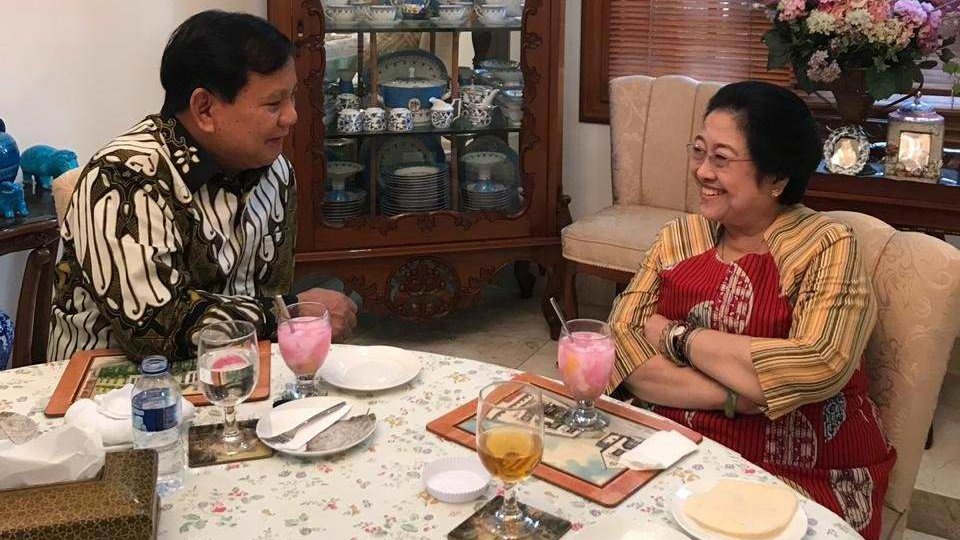 Wacana Pertemuan Prabowo-Megawati, Bisa Cairkan Suasana Politik? Wacana Pertemuan Prabowo-Megawati, Bisa Cairkan Suasana Politik?