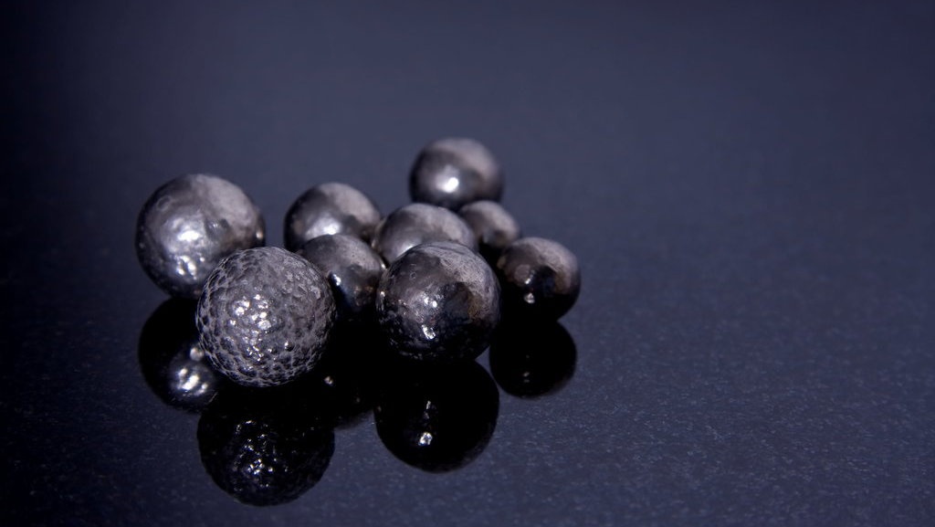 Luhut Minta Pengusaha Tambang Jangan Mengulur Larangan Ekspor Nikel Luhut Minta Pengusaha Tambang Jangan Mengulur Larangan Ekspor Nikel