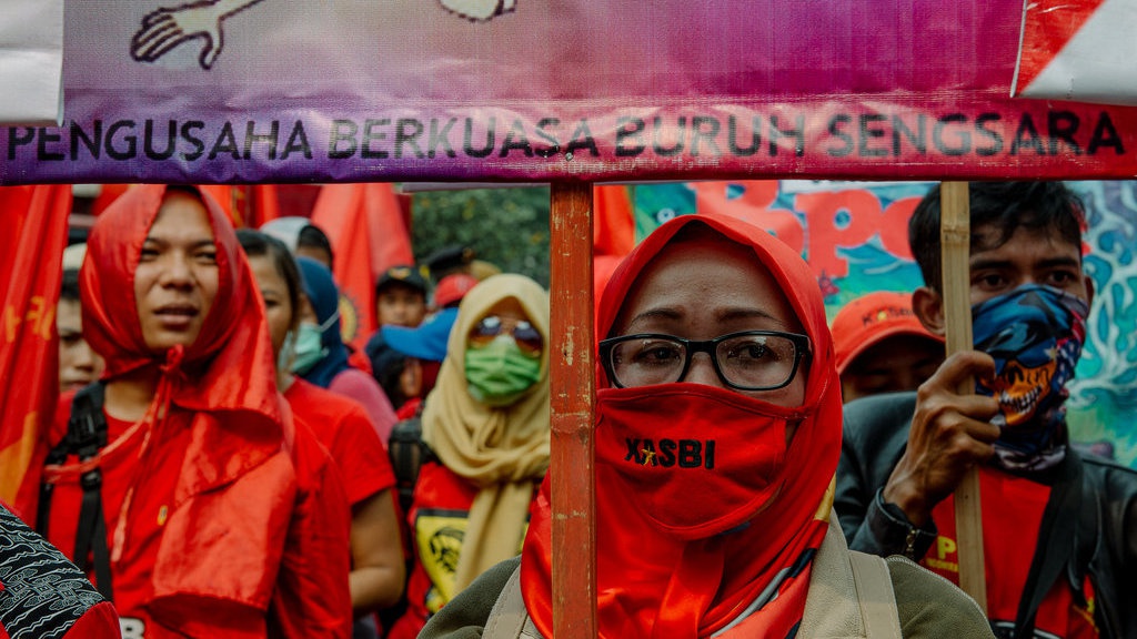 Buruh Tetap Waspadai Penghapusan Cuti Haid Meski Katanya Hoaks Buruh Tetap Waspadai Penghapusan Cuti Haid Meski Katanya Hoaks