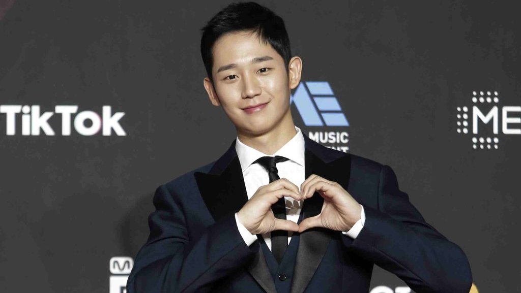 Drakor Netflix Juli 2023 Ada Dramanya Jung Hae In & Kim Se Jeong