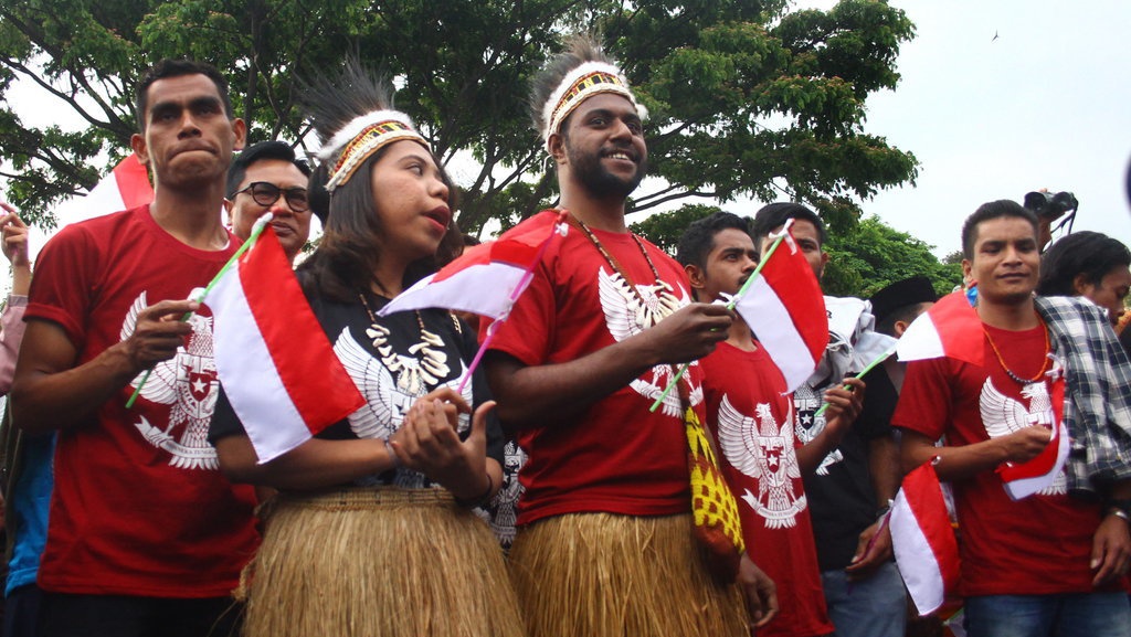 Perwujudan Kesatuan Bangsa dalam Aspek Politik hingga Hankam Perwujudan Kesatuan Bangsa dalam Aspek Politik hingga Hankam