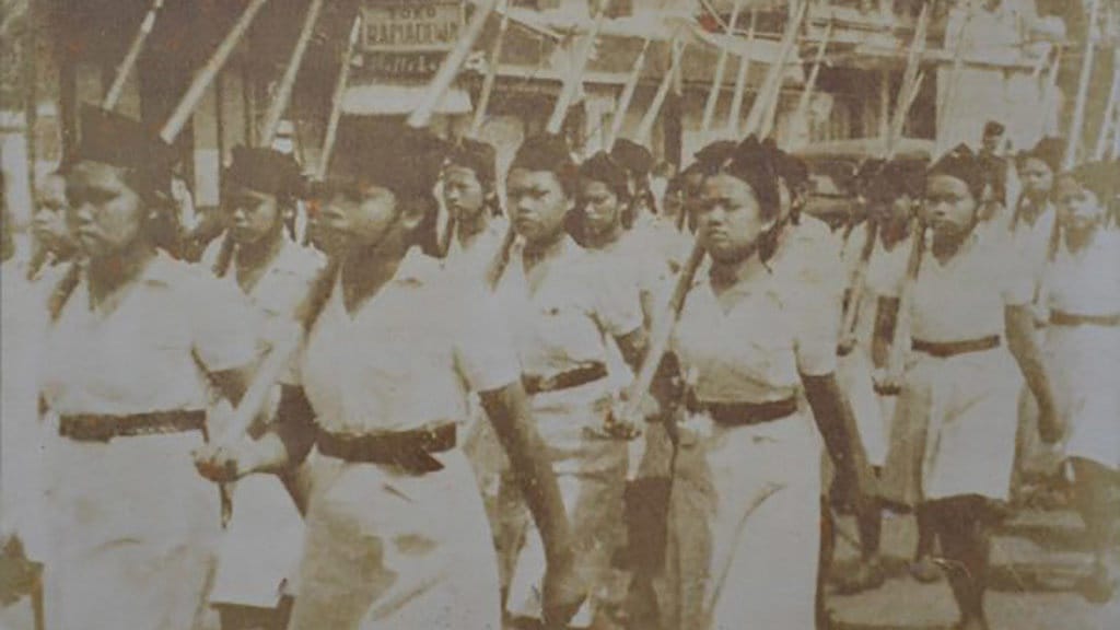 Para Pelajar & Remaja yang Terjun ke dalam Amuk Revolusi Indonesia Para Pelajar & Remaja yang Terjun ke dalam Amuk Revolusi Indonesia