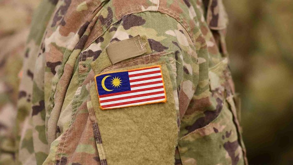 Kekuatan Militer Malaysia dan Strategi Pertahanan Jangka Panjang Kekuatan Militer Malaysia dan Strategi Pertahanan Jangka Panjang
