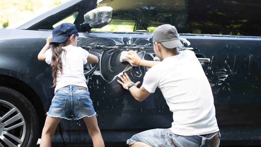 Cara Merawat Cat Mobil agar Tetap Kinclong di Musim Kemarau