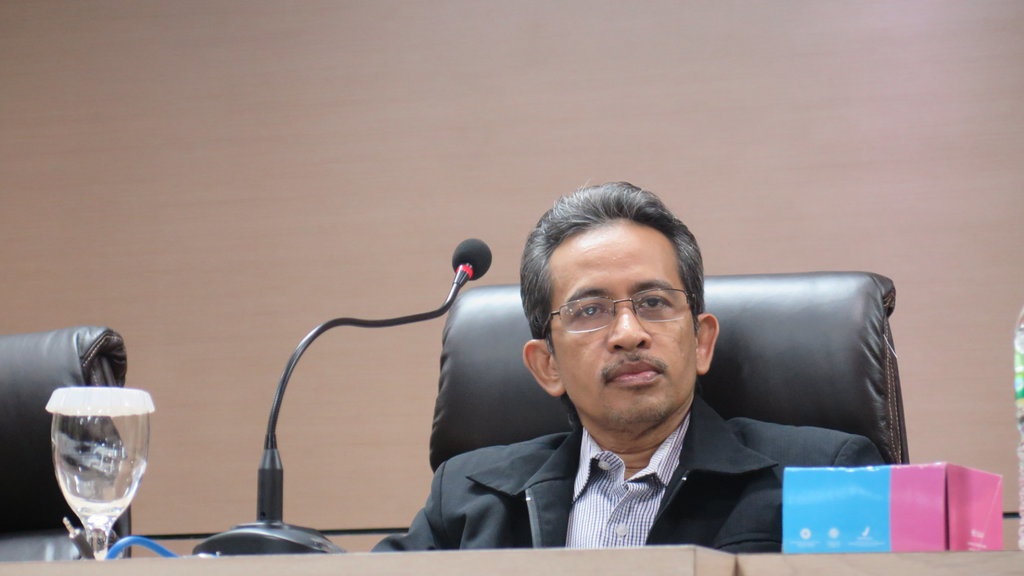 Abdul Aziz Minta Maaf & Ubah Isi Disertasi Hubungan Seks Nonnikah Abdul Aziz Minta Maaf & Ubah Isi Disertasi Hubungan Seks Nonnikah