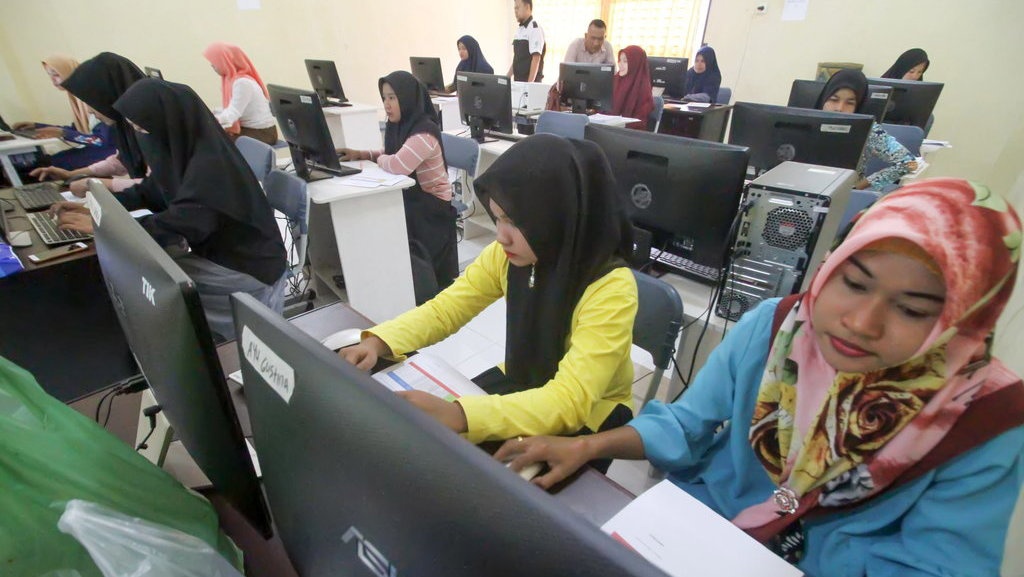 Pengangguran Teknologi: Pengertian, Penyebab & Cara Mengatasinya