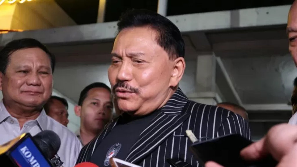 Hendropriyono Bantah Temui Jokowi Bahas Kursi Panglima untuk KSAD Hendropriyono Bantah Temui Jokowi Bahas Kursi Panglima untuk KSAD