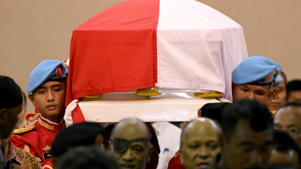 BJ Habibie Meninggal: Ucapan Belasungkawa Jokowi, Prabowo & Wiranto BJ Habibie Meninggal: Ucapan Belasungkawa Jokowi, Prabowo & Wiranto