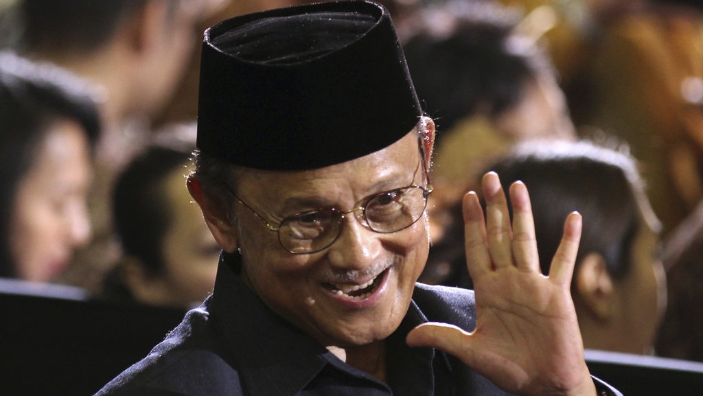 BJ Habibie Meninggal: Pencetus Lahirnya Bank Mandiri BJ Habibie Meninggal: Pencetus Lahirnya Bank Mandiri
