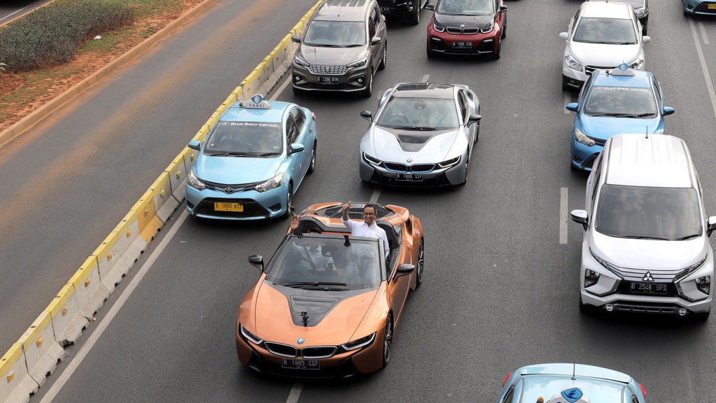 Proyek Tambal Sulam Pemerintah Itu Bernama Mobil Listrik Proyek Tambal Sulam Pemerintah Itu Bernama Mobil Listrik