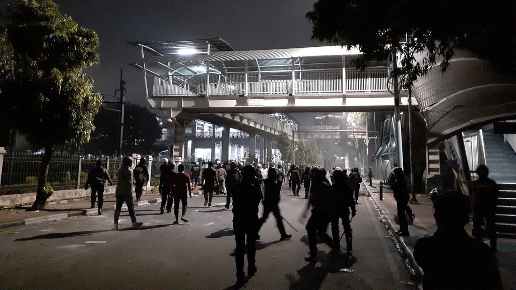 Respons Panglima TNI & Kapolri Soal Keributan di Wisma Lumba-Lumba Respons Panglima TNI & Kapolri Soal Keributan di Wisma Lumba-Lumba