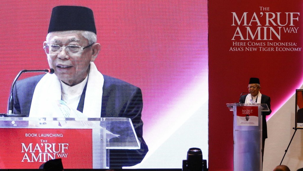 Rakernas MUI Amanatkan Ma'ruf Amin Pimpin Organisasi hingga 2020 Rakernas MUI Amanatkan Ma'ruf Amin Pimpin Organisasi hingga 2020