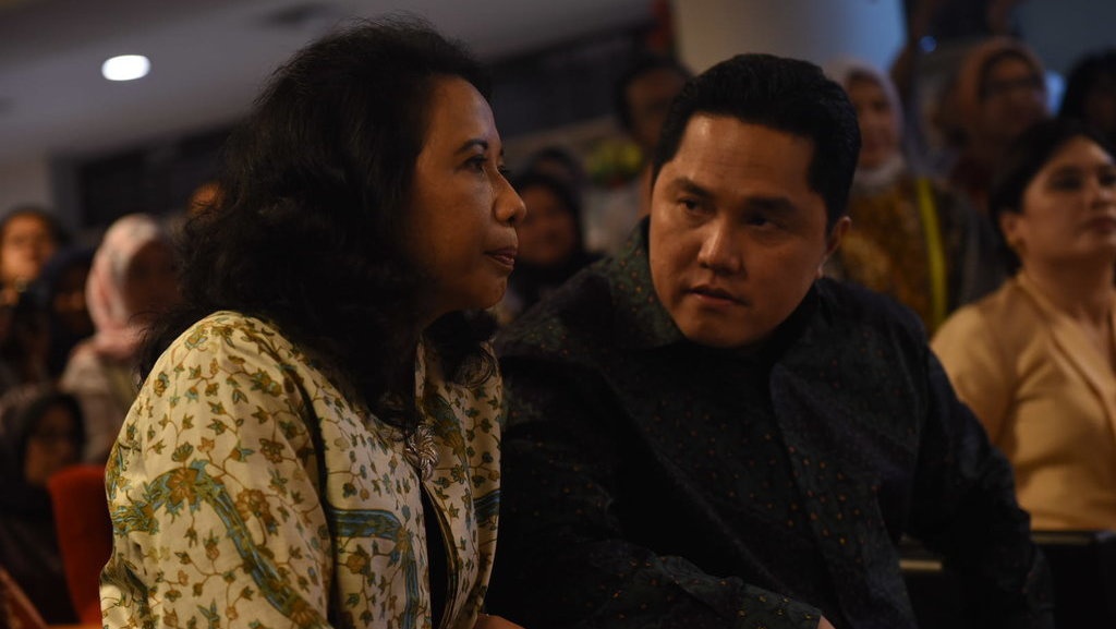 Rini Ingatkan Erick Thohir untuk Lanjutkan Pembentukan Holding BUMN Rini Ingatkan Erick Thohir untuk Lanjutkan Pembentukan Holding BUMN