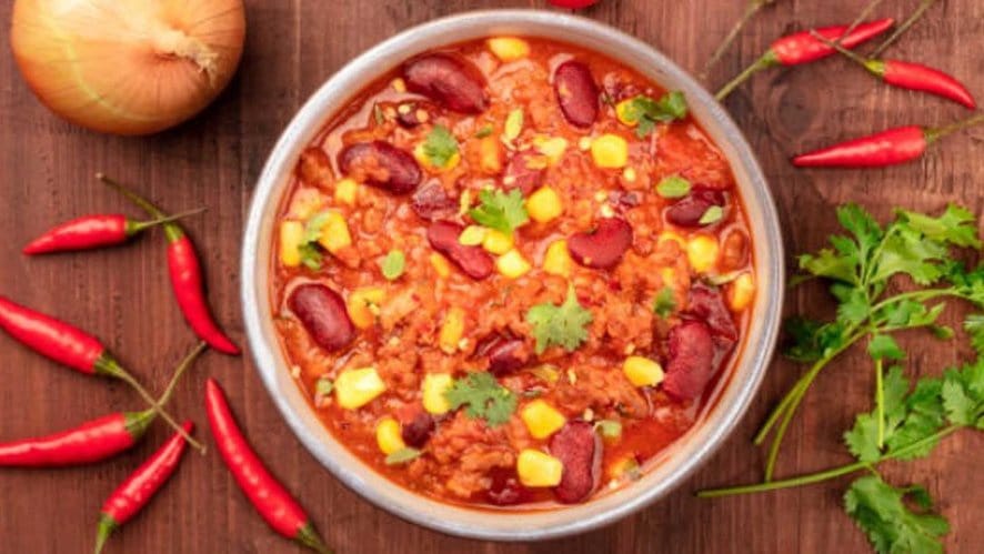 Tips Cegah Sakit Perut Setelah Makan Makanan Pedas