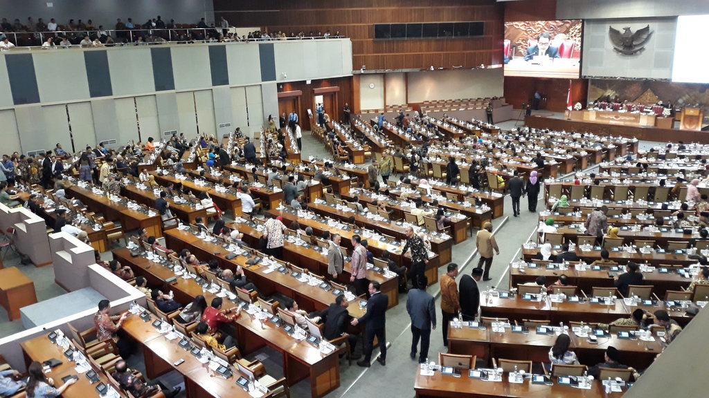 Alasan DPR Batal Bahas RUU TPKS saat Reses Alasan DPR Batal Bahas RUU TPKS saat Reses