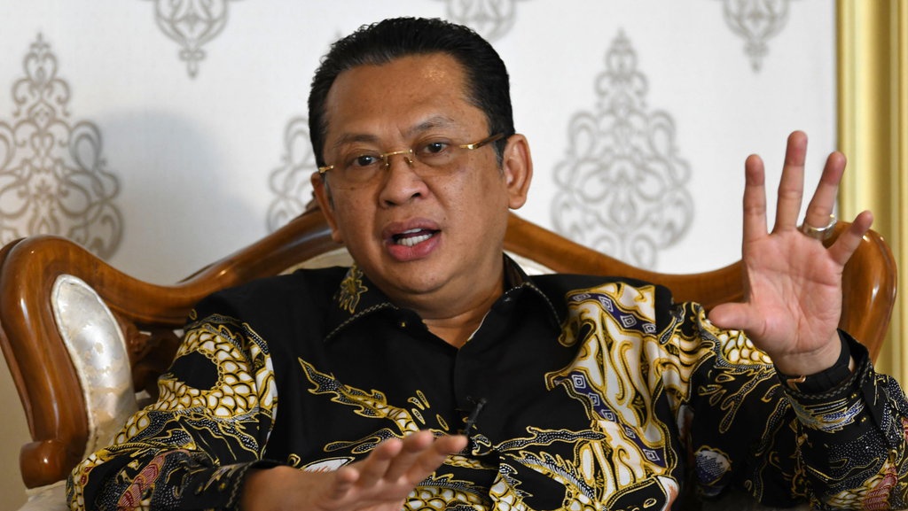 Persaingan Bamsoet & Airlangga Kembali Memanas Jelang Munas Golkar Persaingan Bamsoet & Airlangga Kembali Memanas Jelang Munas Golkar