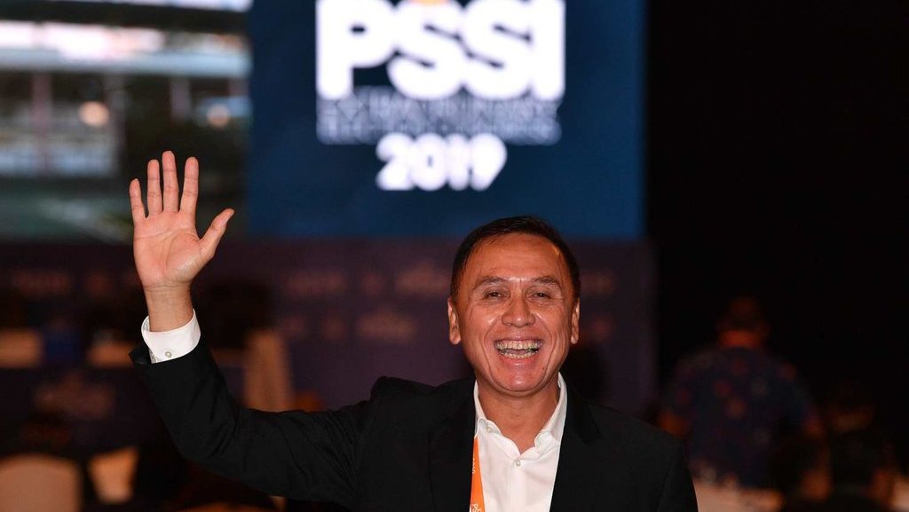 Iwan Bule Bukan Sosok Ketua Umum Ideal untuk PSSI Iwan Bule Bukan Sosok Ketua Umum Ideal untuk PSSI