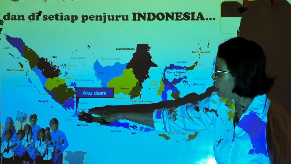 Utang Pemerintah & Banyaknya Uang yang Mengendap di Daerah Utang Pemerintah & Banyaknya Uang yang Mengendap di Daerah