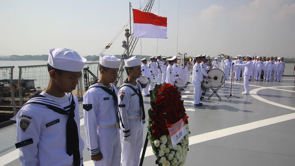 Lirik Lagu Mengheningkan Cipta untuk Merayakan Hari Pahlawan Lirik Lagu Mengheningkan Cipta untuk Merayakan Hari Pahlawan