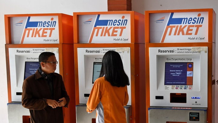 Stasiun Solobalapan Tambah Rangkaian KA untuk Natal & Tahun Baru Stasiun Solobalapan Tambah Rangkaian KA untuk Natal & Tahun Baru