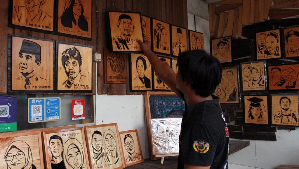 Jenis-jenis Sketsa Berdasarkan Karakternya Jenis-jenis Sketsa Berdasarkan Karakternya