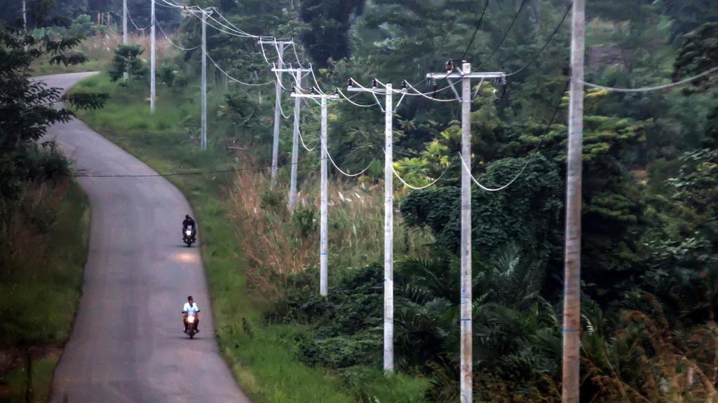 Korban Corona akan Disubsidi Listrik dari Dana Perjalanan Dinas Korban Corona akan Disubsidi Listrik dari Dana Perjalanan Dinas