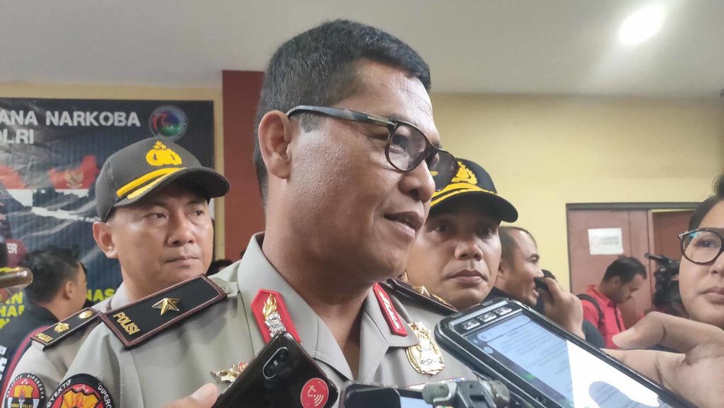 Mutasi Polri: Boy Rafli Jabat Kepala BNPT, Argo jadi Kadiv Humas Mutasi Polri: Boy Rafli Jabat Kepala BNPT, Argo jadi Kadiv Humas