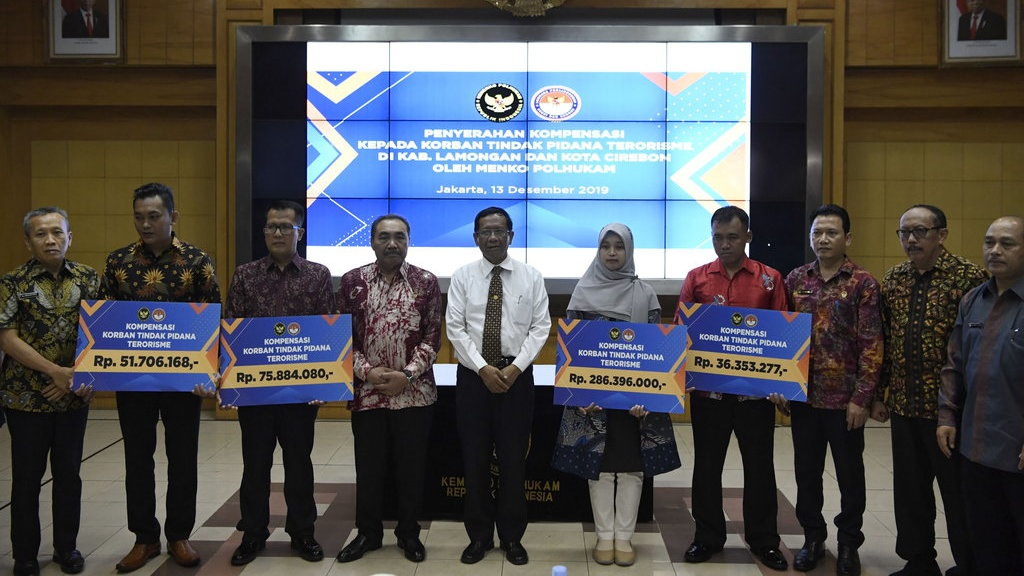 Pemerintah Beri Kompensasi 4 Keluarga Korban Terorisme Rp450 Juta