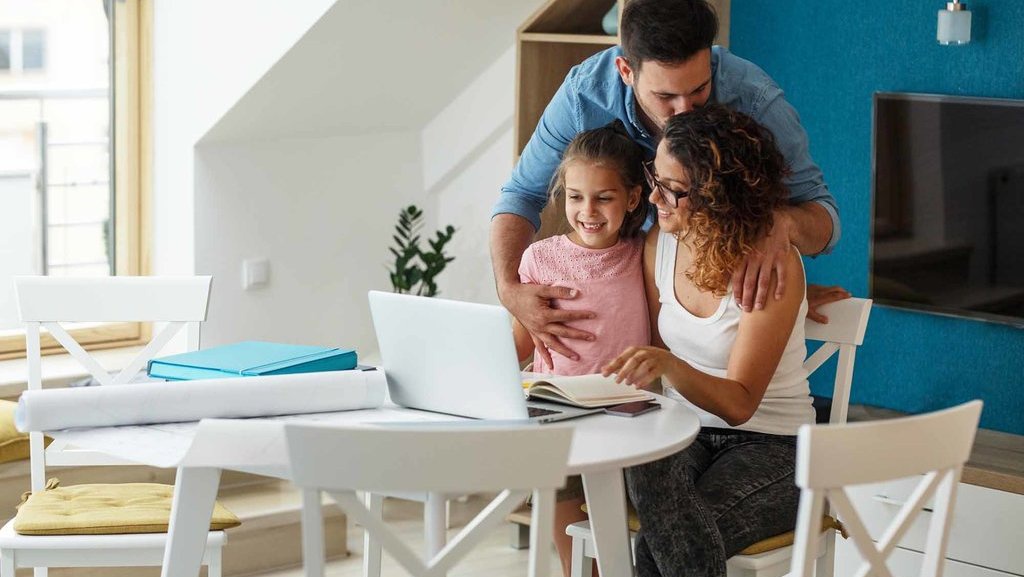 Mempersiapkan Dana Pendidikan Anak & Salah Kaprah Produk Asuransi