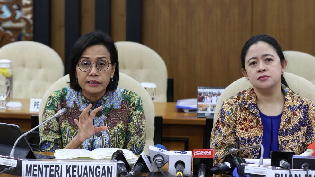 Mengapa Elektabilitas Tokoh Perempuan Rendah Dalam Survei Pilpres? Mengapa Elektabilitas Tokoh Perempuan Rendah Dalam Survei Pilpres?