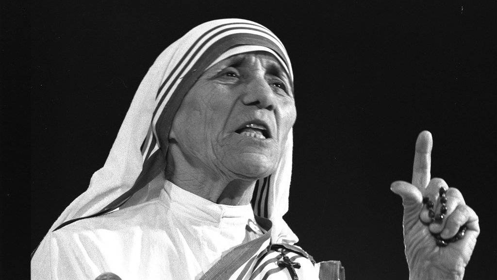 Bunda Teresa, Pecinta Kaum Papa yang Kekudusannya Diragukan Bunda Teresa, Pecinta Kaum Papa yang Kekudusannya Diragukan