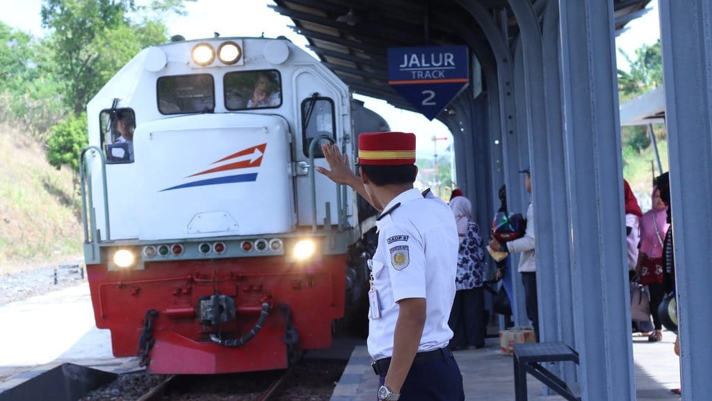 Lowongan KAI Lulusan SMA-D3 Via Job Fair di Palembang & Lampung Lowongan KAI Lulusan SMA-D3 Via Job Fair di Palembang & Lampung