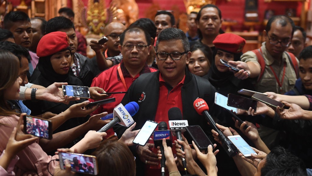 Dituding Terlibat Suap KPU, Hasto Sebut Sibuk Urus Rakernas PDIP Dituding Terlibat Suap KPU, Hasto Sebut Sibuk Urus Rakernas PDIP