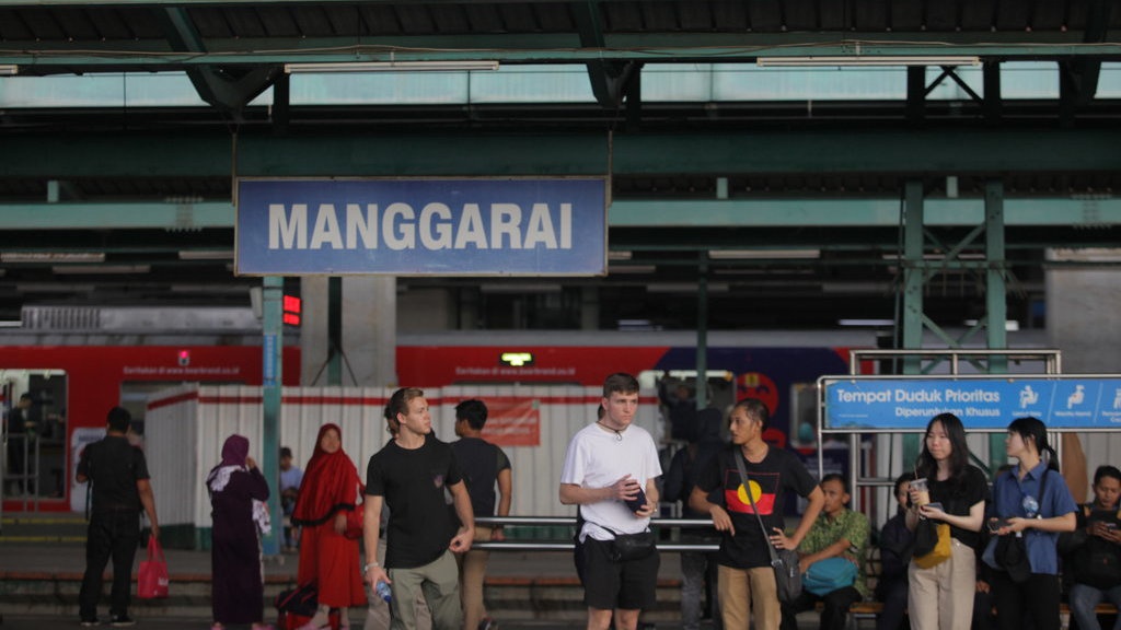 Jokowi Ungkap Kendala Revitalisasi Stasiun Manggarai Tahap 2