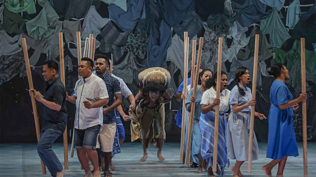 Berbagai Latihan Olah Rasa untuk Pameran Teater Modern Berbagai Latihan Olah Rasa untuk Pameran Teater Modern