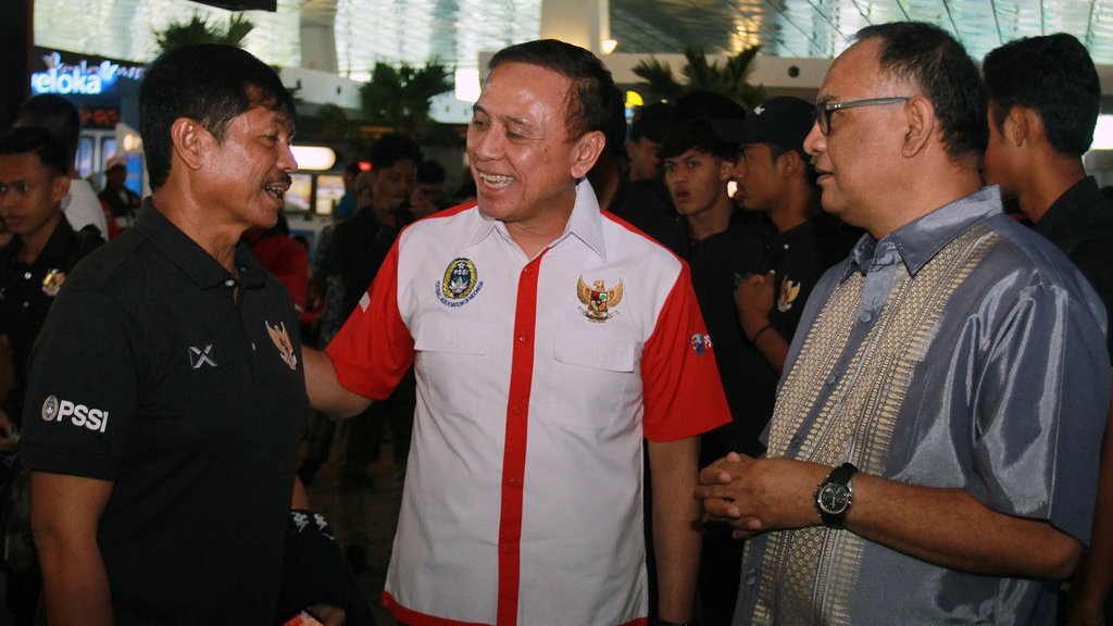 Alasan Hasani Abdulgani Mundur dari LIB karena Ingin Fokus ke PSSI Alasan Hasani Abdulgani Mundur dari LIB karena Ingin Fokus ke PSSI