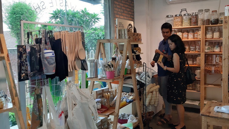 Toko Zero Waste: Upaya Mempopulerkan Gaya Hidup Tanpa Plastik