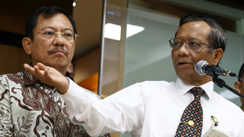 Mahfud MD Soal Penangkapan Ravio Patra: Mahfud MD Soal Penangkapan Ravio Patra: