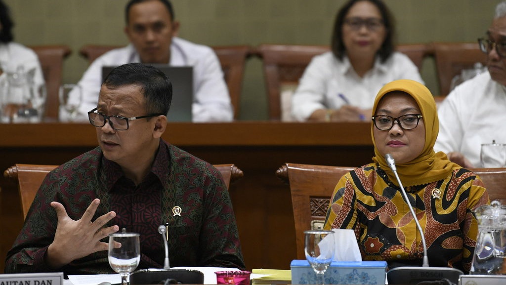 Edhy Sebut RI Krisis Nelayan Sebab WNI Kerja di Kapal Malaysia