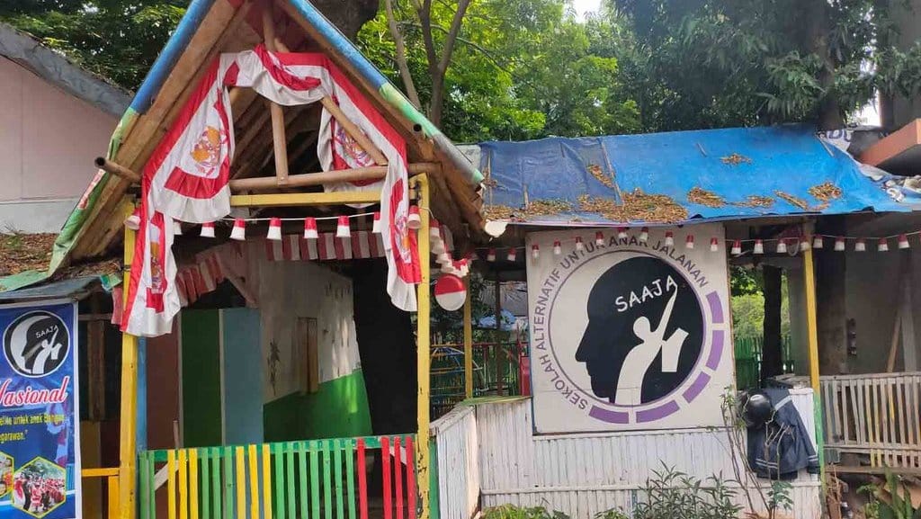 Sekolah Alternatif bagi Anak Jalanan: Kepedulian Pada Kaum Marjinal Sekolah Alternatif bagi Anak Jalanan: Kepedulian Pada Kaum Marjinal