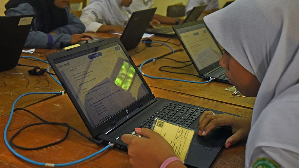 Contoh Soal Asesmen Madrasah MTs 2023 IPA Kelas 9 & Jawaban Contoh Soal Asesmen Madrasah MTs 2023 IPA Kelas 9 & Jawaban