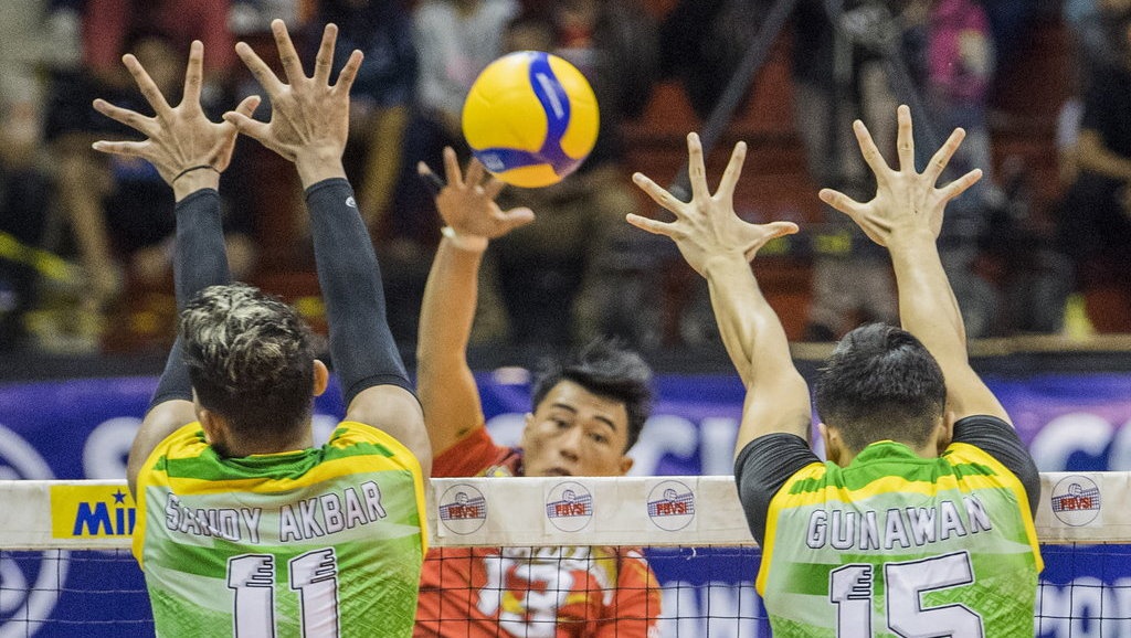 Teknik Dasar Bola Voli: Penjelasan Passing, Servis, Blocking, Smash