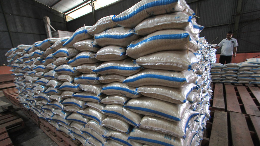 Hadapi Pandemi Corona, Jokowi dan Anies Klaim Stok Pangan Aman Hadapi Pandemi Corona, Jokowi dan Anies Klaim Stok Pangan Aman