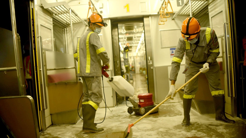 Bagaimana Masyarakat Dunia Bertahan Hidup di Tengah Lockdown? Bagaimana Masyarakat Dunia Bertahan Hidup di Tengah Lockdown?
