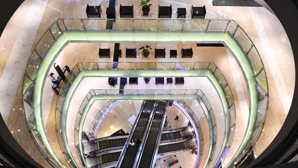 Hampir Dua Bulan Mal Buka, tapi Pengusaha Masih Merana