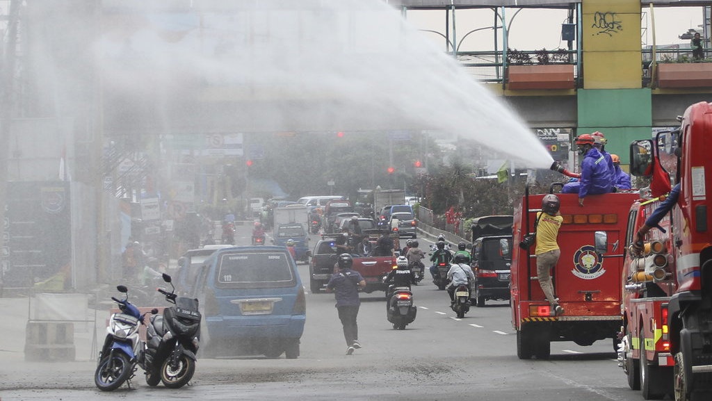 Bahaya Menyemprot Disinfektan ke Tubuh Manusia Menurut WHO